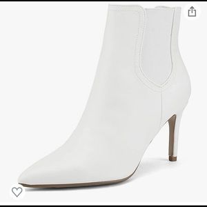 Brand new white boots Dream Paris boots